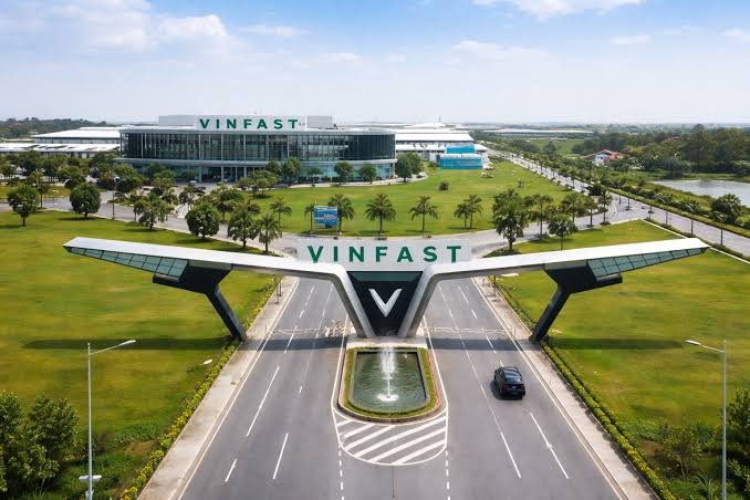 Gaji Lulusan S1 di VinFast Subang Bisa Tembus Rp15 Juta? Ini Kisaran Gaji dan Cara Melamar Kerjanya