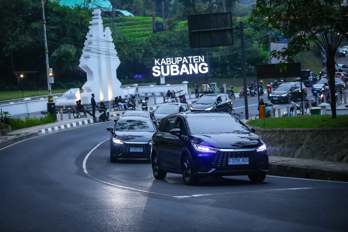 BYD M6 DM Taklukkan Beragam Medan Jawa Barat, Buktikan Teknologi Hybrid Dual Mode yang Gesit dan Super Irit