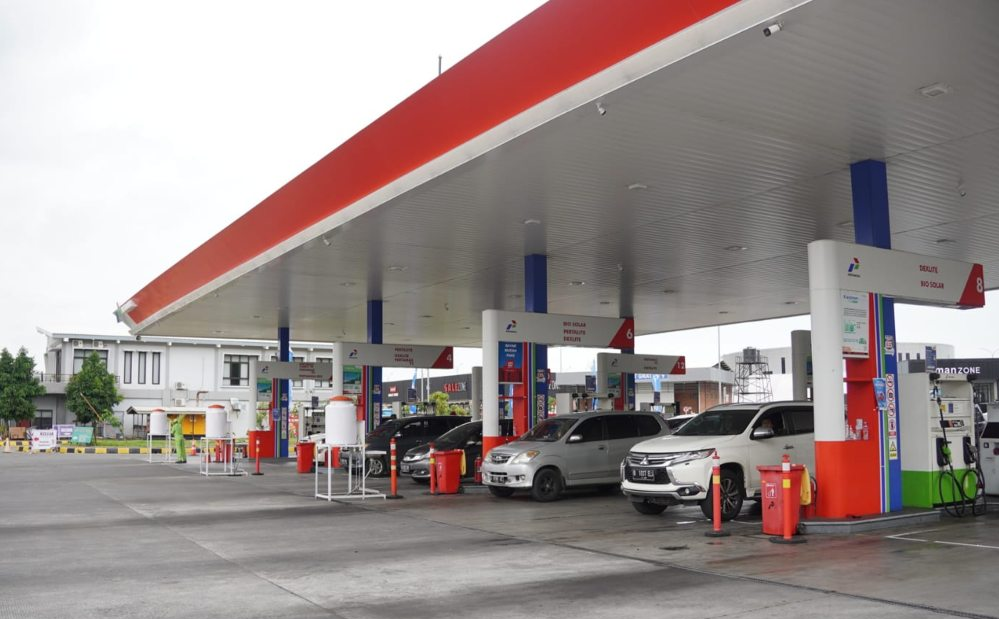 Harga BBM Terbaru: Pertamax hingga Solar Diesel Turun, Cek Daftar Lengkap di Seluruh SPBU