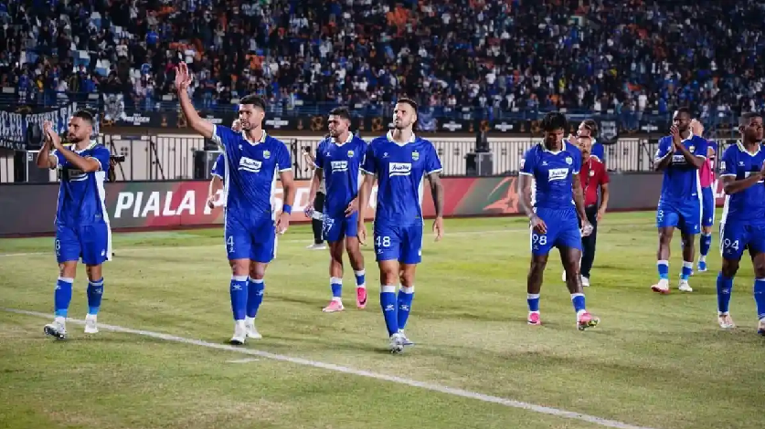 Hanya Butuh Satu Langkah Lagi! Persib Hadapi DPMM FC Malam Ini, Nasib Semifinal Ditentukan di Si Jalak Harupat