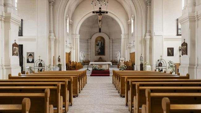 Warga Swiss Ramai-Ramai Tinggalkan Gereja, Pajak Jadi Salah Satu Pemicu