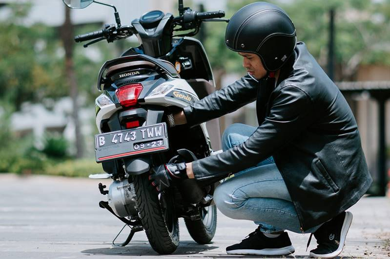 Motor Akan Ditinggal Lama? Begini Cara Menjaganya Tetap Sehat, Aman, dan Siap Dipakai