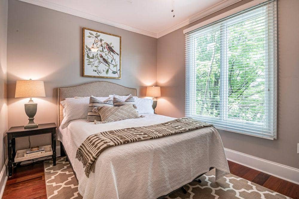 9 Ways to Keep Your Room Cool Without AC, Sleep More Comfortably in Hot Weather