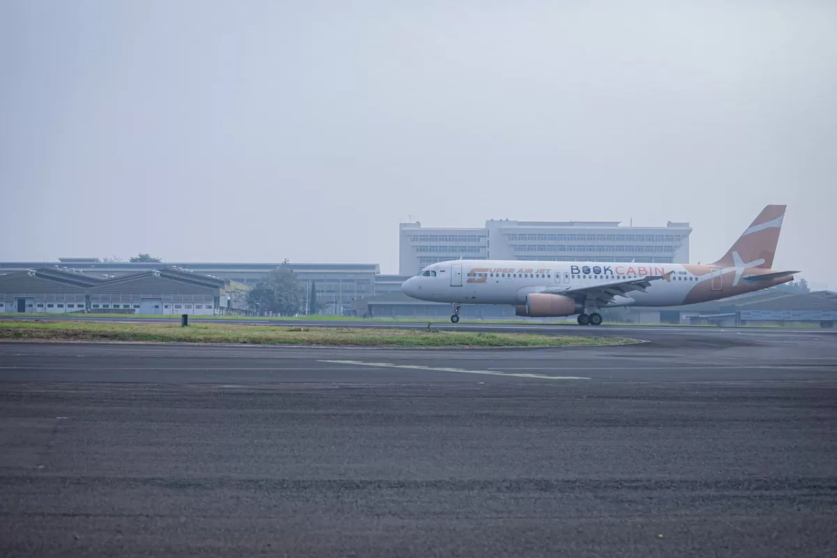 Super Air Jet Officially Flying from Bandung, Husein Airport Passengers Reach 2,000 People per Day
