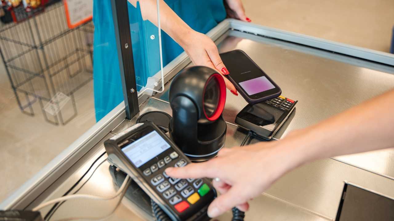 3 Sins of ATMs at Indomaret and Alfamart that Often Make Customers Annoyed