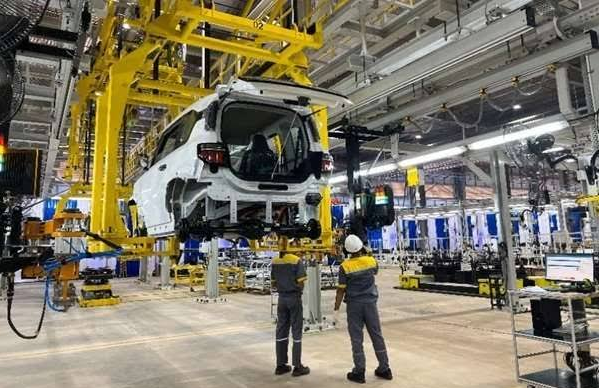 Not IDR 3 Million, This is the Salary of Electric Car Factory Employees in Subang