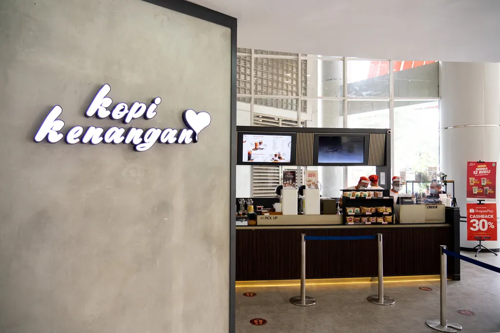 Not Just Drinking Coffee, the Memories Coffee Business Turns the Economy into Trillions of Rupiah
