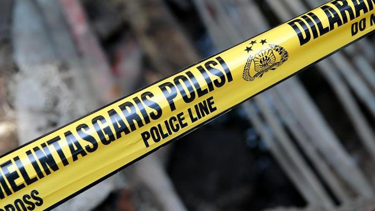 Densus 88 Searches Rented House in Antapani Bandung, Cellphones and Flashdisks Confiscated