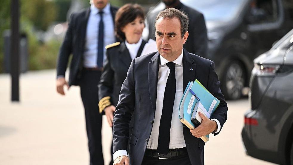 The French PM denounced the response to ongoing forest fires across Europe